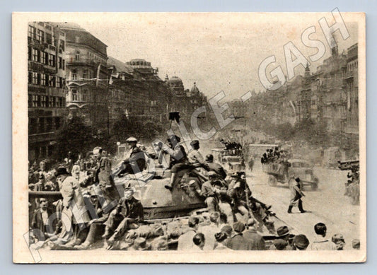 Pohlednice Praha Václavské náměstí osvobození 1945 (P1275)