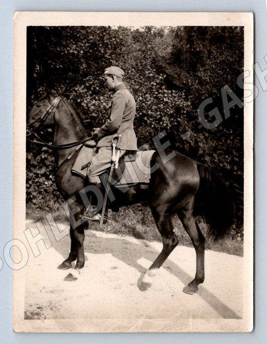 Pohlednice jezdec na koni ČB (P1298)