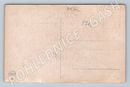 Pohlednice siluety páru v historickém oblečení (P1362)