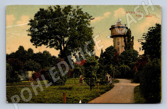 Pohlednice Nymburk partie v parku (P1477)