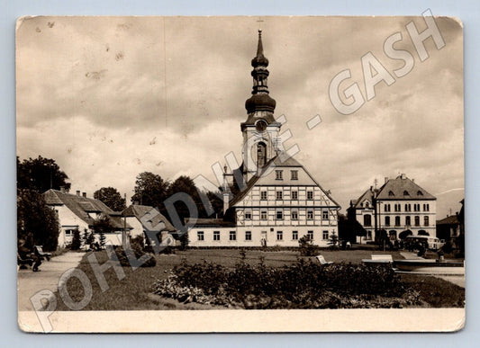 Pohlednice Čechy historická budova s věží 1956 (P1575)