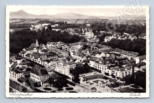Pohlednice Franzensbad Františkovy Lázně letecký pohled ČB (P1605)