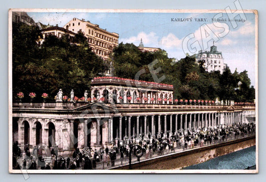 Pohlednice Karlovy Vary Mlýnská kolonáda kolorovaná (P1628)