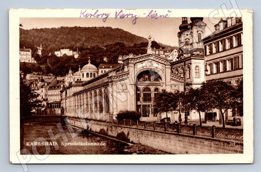 Pohlednice Karlovy Vary Sprudelkolonnade 1946 (P1669)