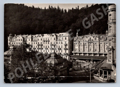 Pohlednice Karlovy Vary kolonáda a hotel Moskva ČB PP 1962 (P2014)