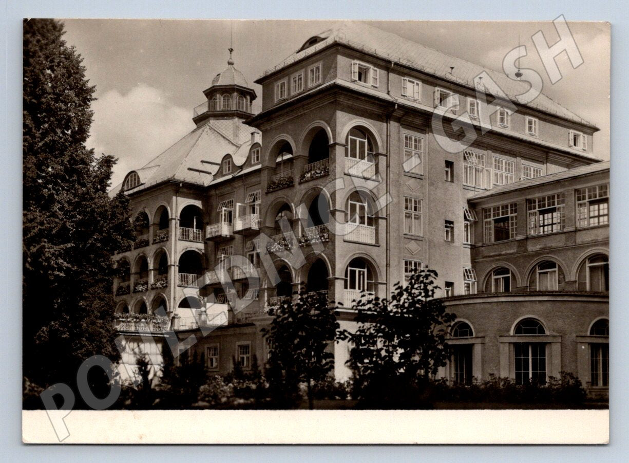 Pohlednice Lázně Jeseník Priessnitzovo sanatorium 1956 (P2142)