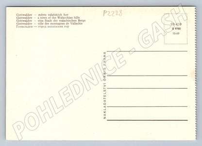 Postcard Gottwaldov Zlín park and city 1969 (P2228)