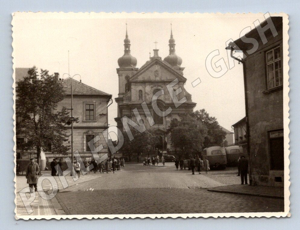 Pohlednice historický kostel či zámek ČB čistá (P2717)