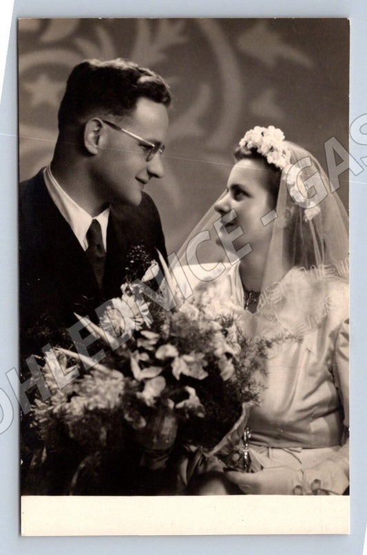 Stará fotografie Plzeň svatební pár ateliér Vilém Fryček (P2737)