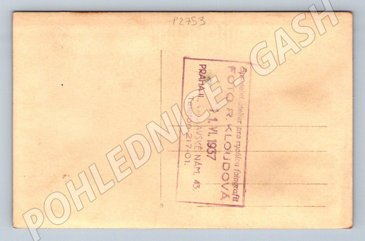 Stará fotografie Praha dva muži v kloboucích 1937 (P2753)
