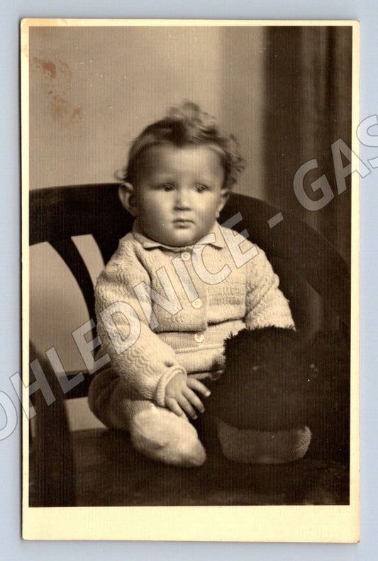Stará fotografie dítěte (P2759)