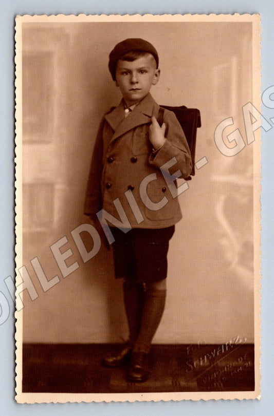 Stará fotografie chlapec ateliér Schwarz (P2777)