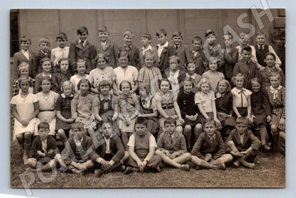 Stará fotografie skupina školních dětí (P2834)