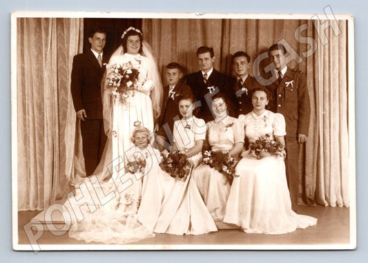 Stará fotografie Praha svatební skupina 1948 (P2965)