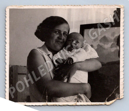 Pohlednice žena s miminkem (P2999)
