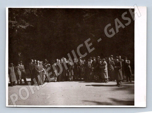 Stará fotografie Manolchy skupina lidí 1946 (P3049)