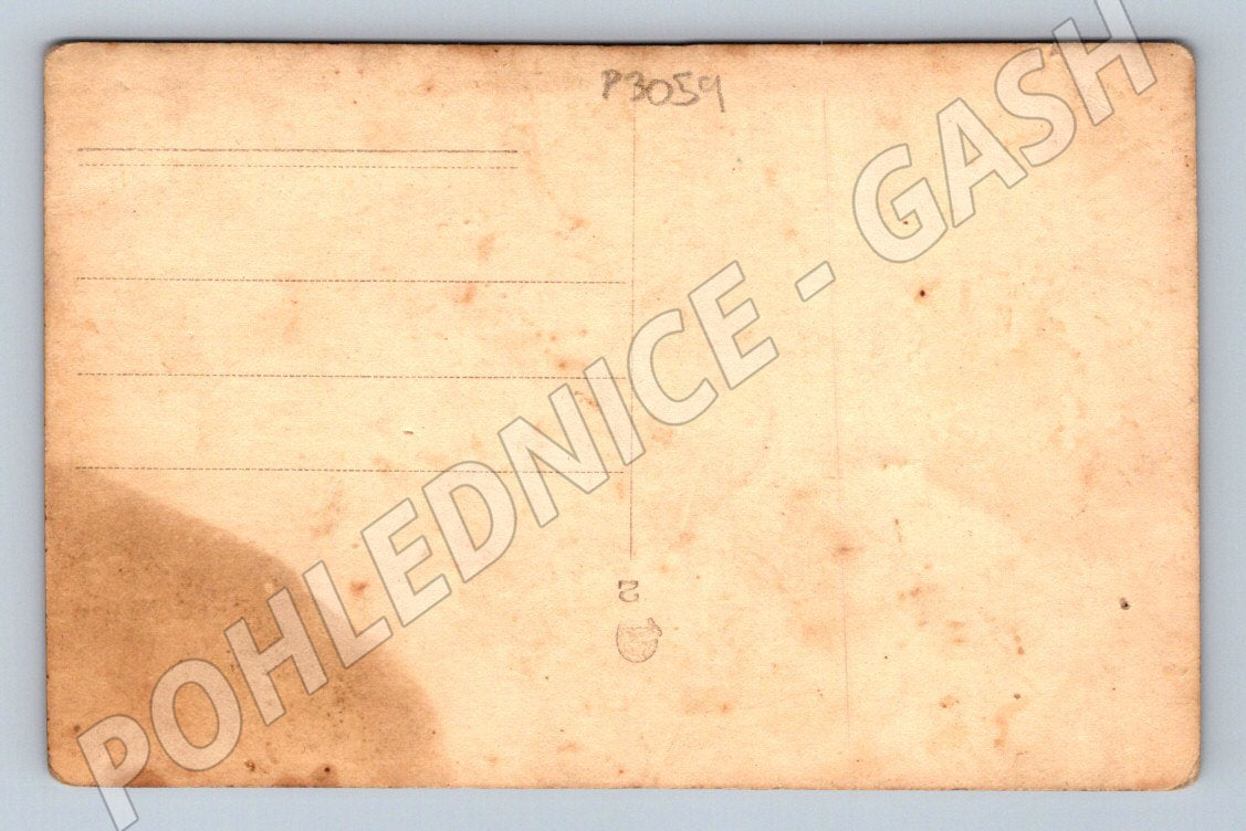 Pohlednice skupina lidi s vanocnim stromem (P3059)