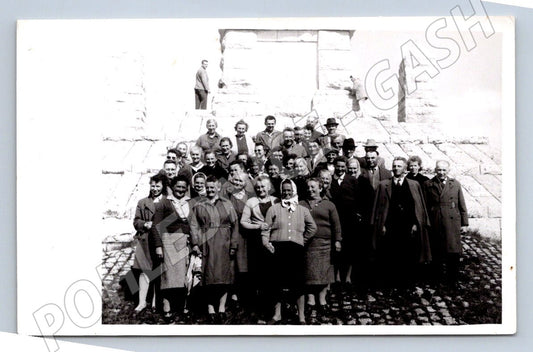 Stará fotografie skupinový portrét lidí (P3146)