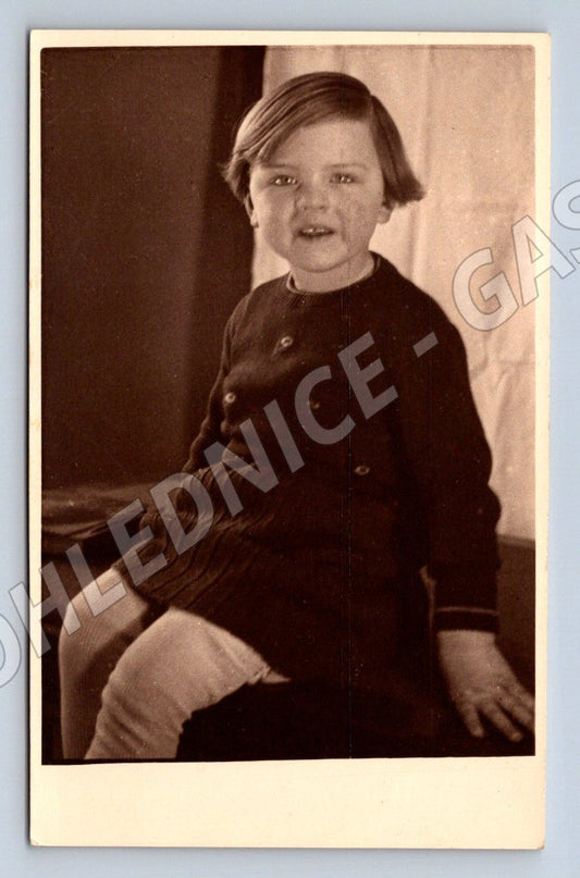 Pohlednice dívka portrét (P3257)