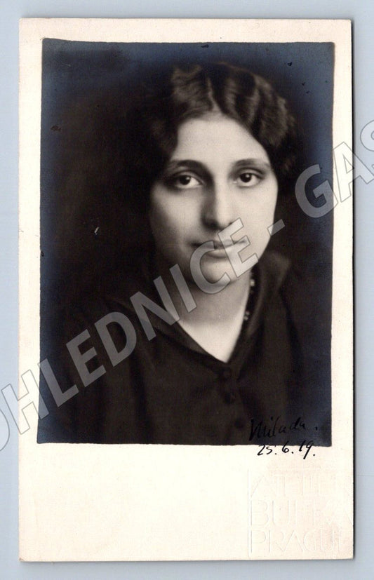 Pohlednice portrét ženy Milada 1949 (P3262)