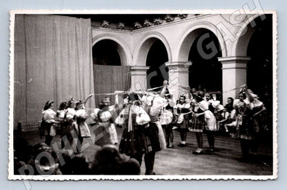 Stará fotografie veřejné cvičení s dívkami 1941 (P3363)
