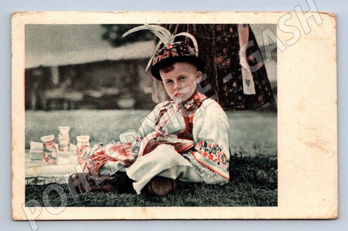 Pohlednice Kroměříž dítě v kroji 1941 (P3371)