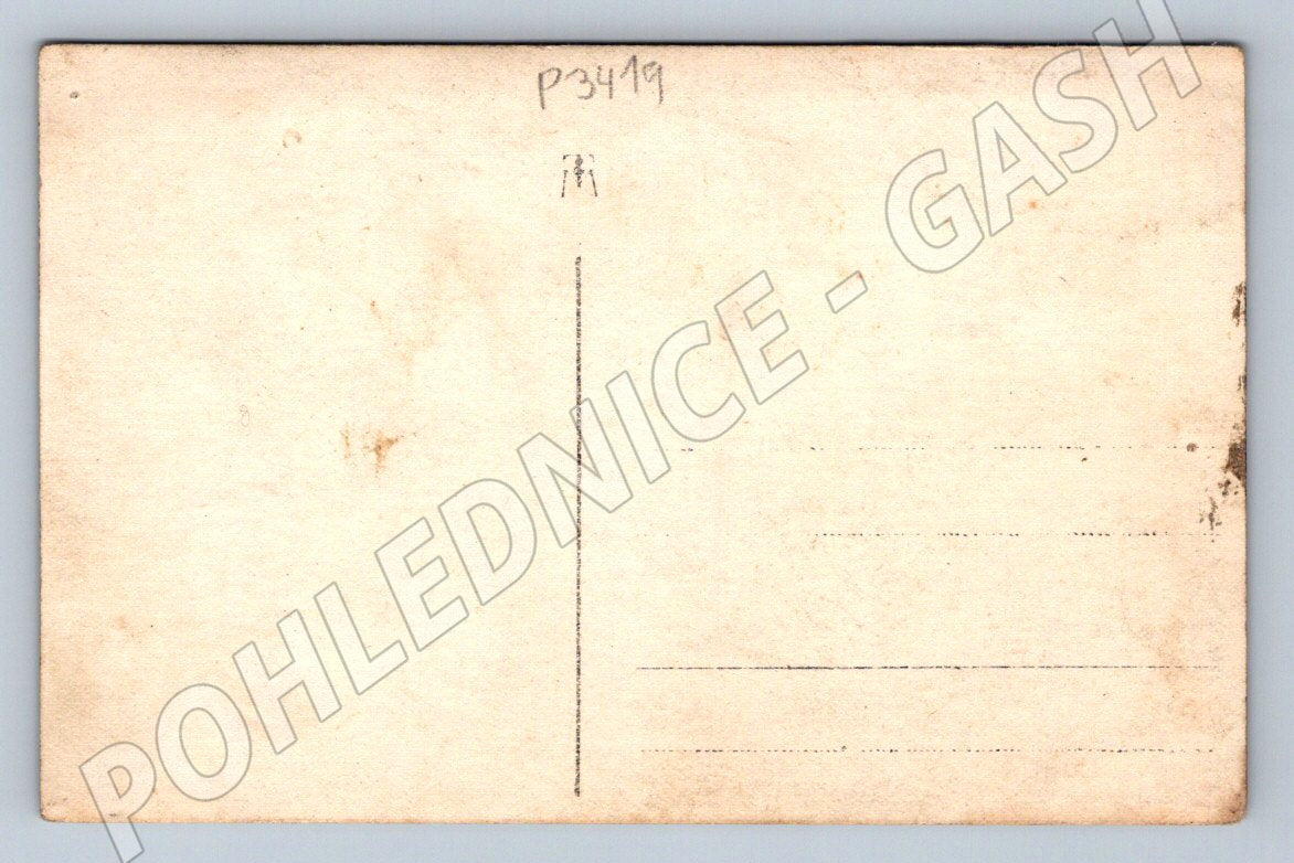 Pohlednice miminko ležící na břiše (P3419)