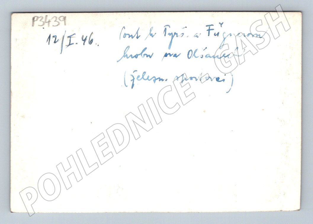 Stará fotografie Praha Olšany hrob Tyrš a Fügner 1946 (P3439)