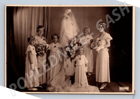 Pohlednice Hostavice svatební skupina ateliér Wanner (P3451)