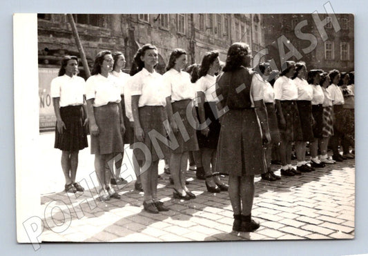 Stará fotografie skupina žen v uniformách (P3468)