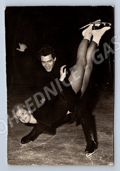 krasobruslaři Marika Kiliusová Hans-Jürgen Bäumler 1963 (P3470)
