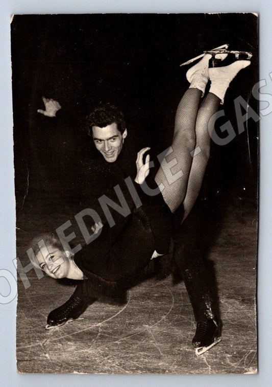 krasobruslaři Marika Kiliusová Hans-Jürgen Bäumler 1963 (P3470)