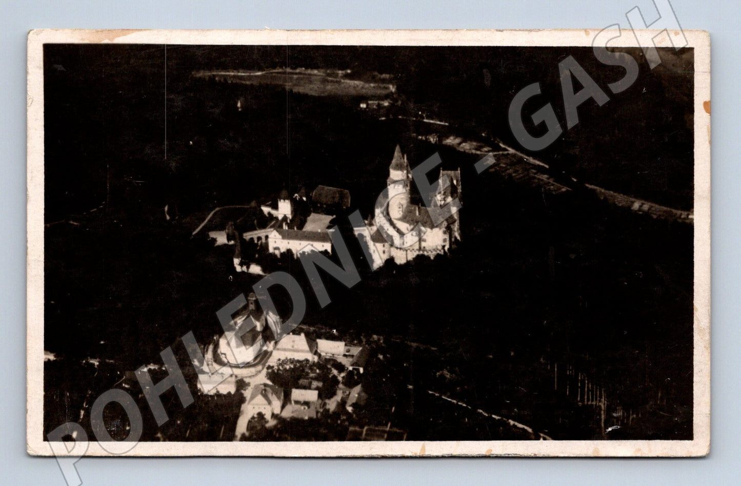 Pohlednice Bouzov hrad letecký pohled 1923 (P3664)