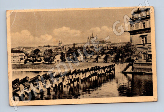 Pohlednice Praha Hradčany Karlův most 1952 (P3762)