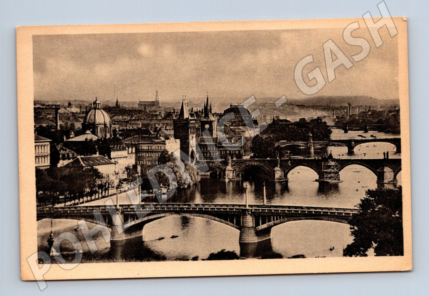 Pohlednice Praha pohled na Vltavu (P3768)