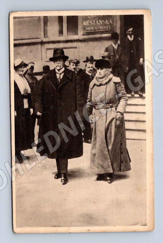 Pohlednice President Masaryk s chotí Hradčany 1919 (P3819)