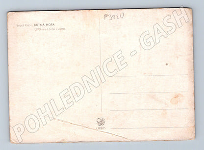 Pohlednice Kutná Hora Ulička u Lorce v zimě (P3920)
