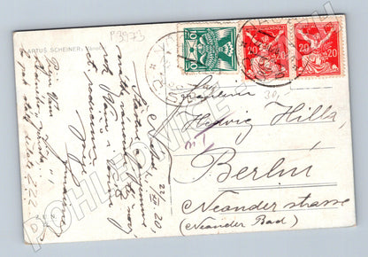 Pohlednice Vánoční ženy v zimním oblečení 1920 (P3973)