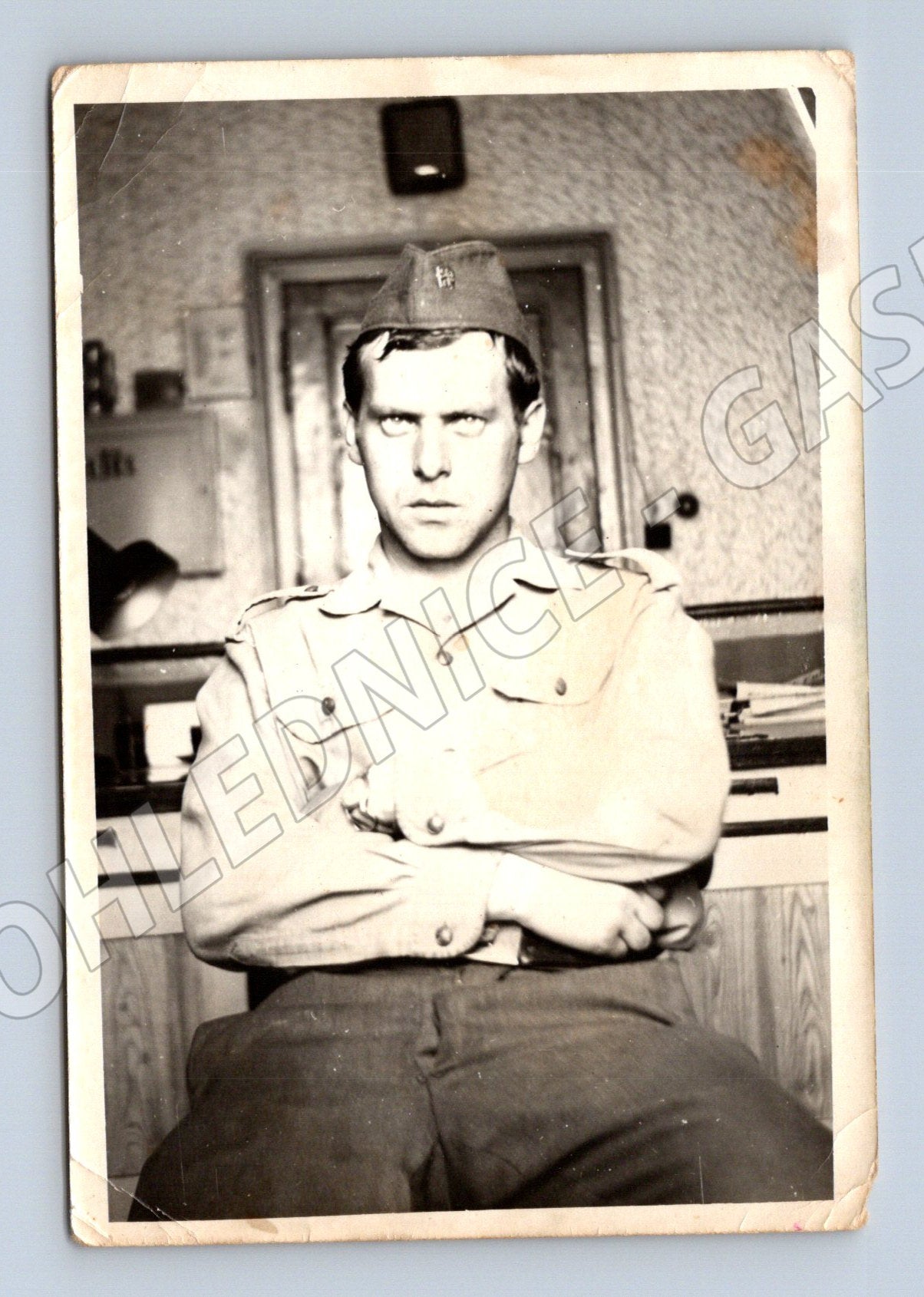 Stará fotografie mladý muž ve vojenské uniformě (P4122)