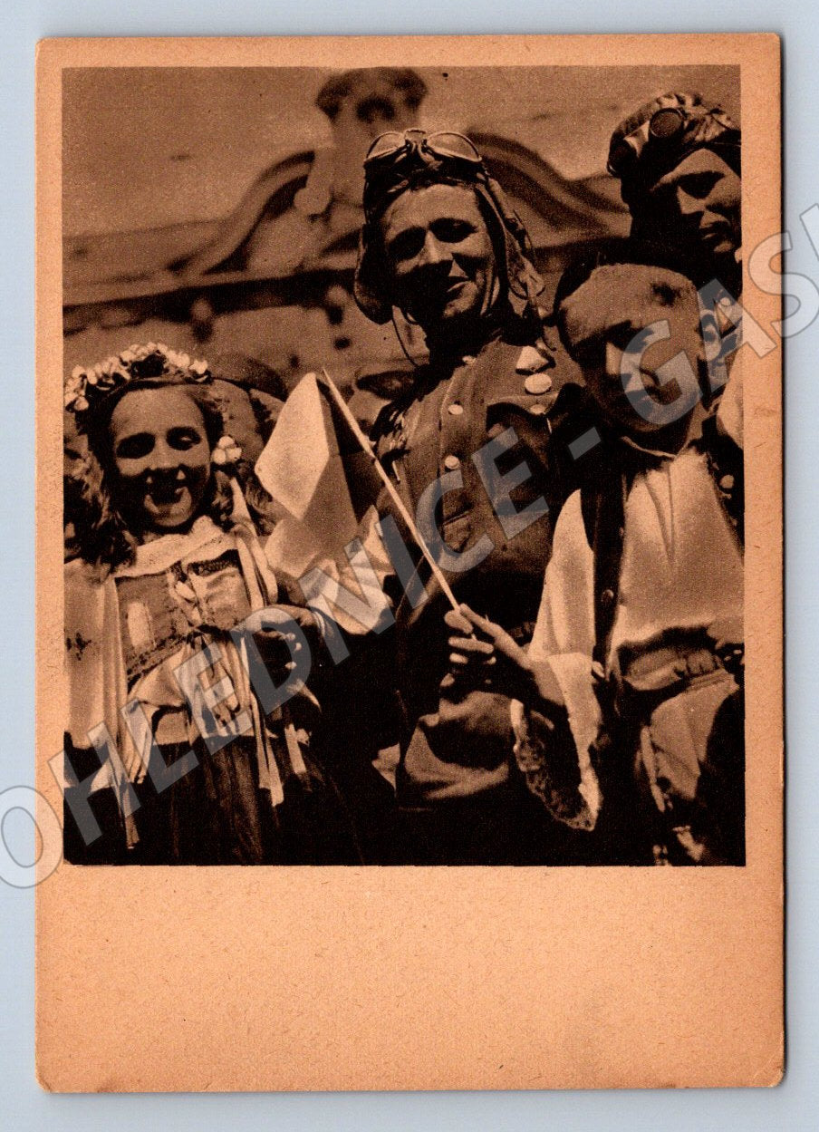 Postcard ethnography May 1945 traditional costumes (ST3332)