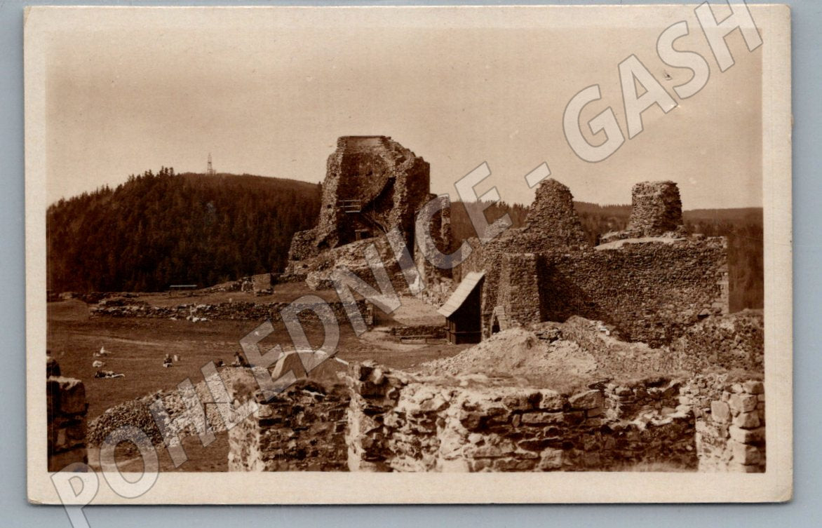 Postcard of the ruins of Lichnice Castle 1947 (ST3357)