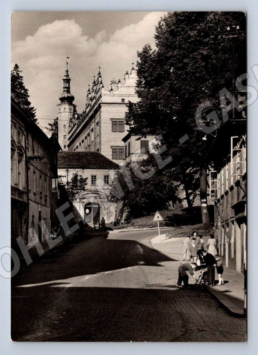 Postcard shelf of the town hall square and the baroque anniversary column (ST3401)