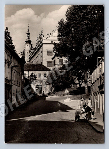 Postcard shelf of the town hall square and the baroque anniversary column (ST3401)