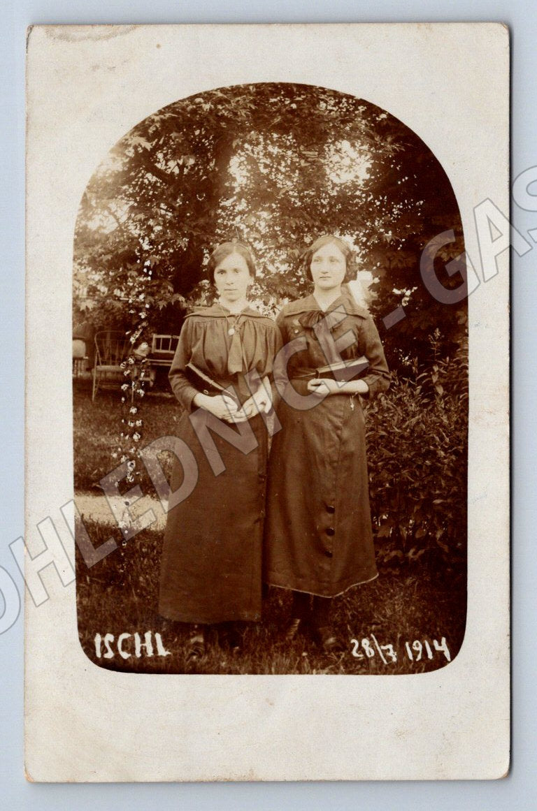 Postcard Ischl 1914 portrait of women Austria Hungary stamp (ST3520)