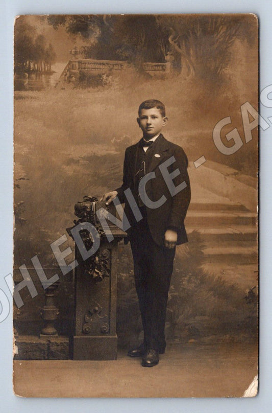 Postcard portrait of a young man Žižkov rak uh mf (ST3524)