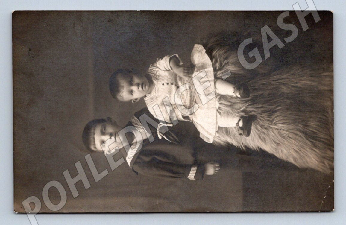 Postcard children Prague František Nonnemann (ST3673)