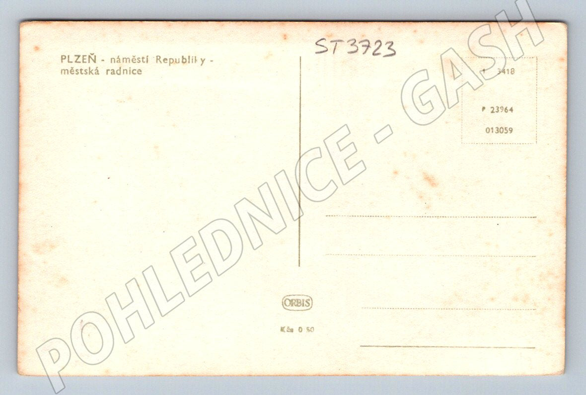 Postcard Pilsen Republic Square and Town Hall (ST3723)