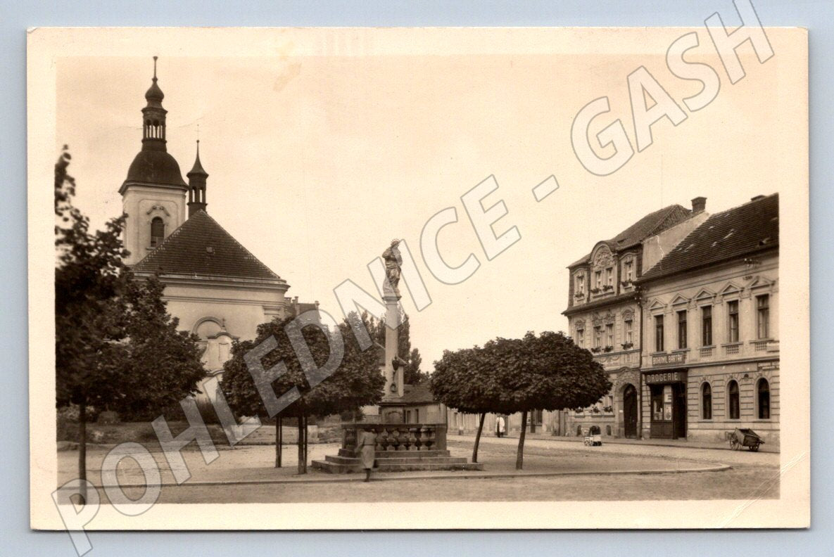 Postcard Říčany square, historical (ST3877)