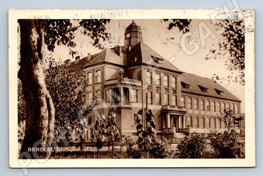 Postcard Beroun Commercial Academy historical (ST3879)