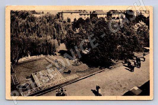 Postcard Poděbrady flower clock Czechoslovakia (ST3927)